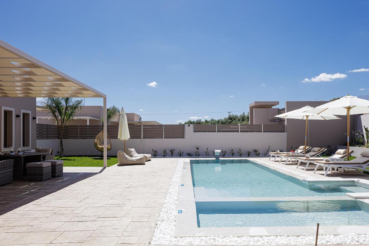 Koin Villa Sunset, With Heated Pool & Whirlpool, By Thinkvilla Perama  Exterior foto