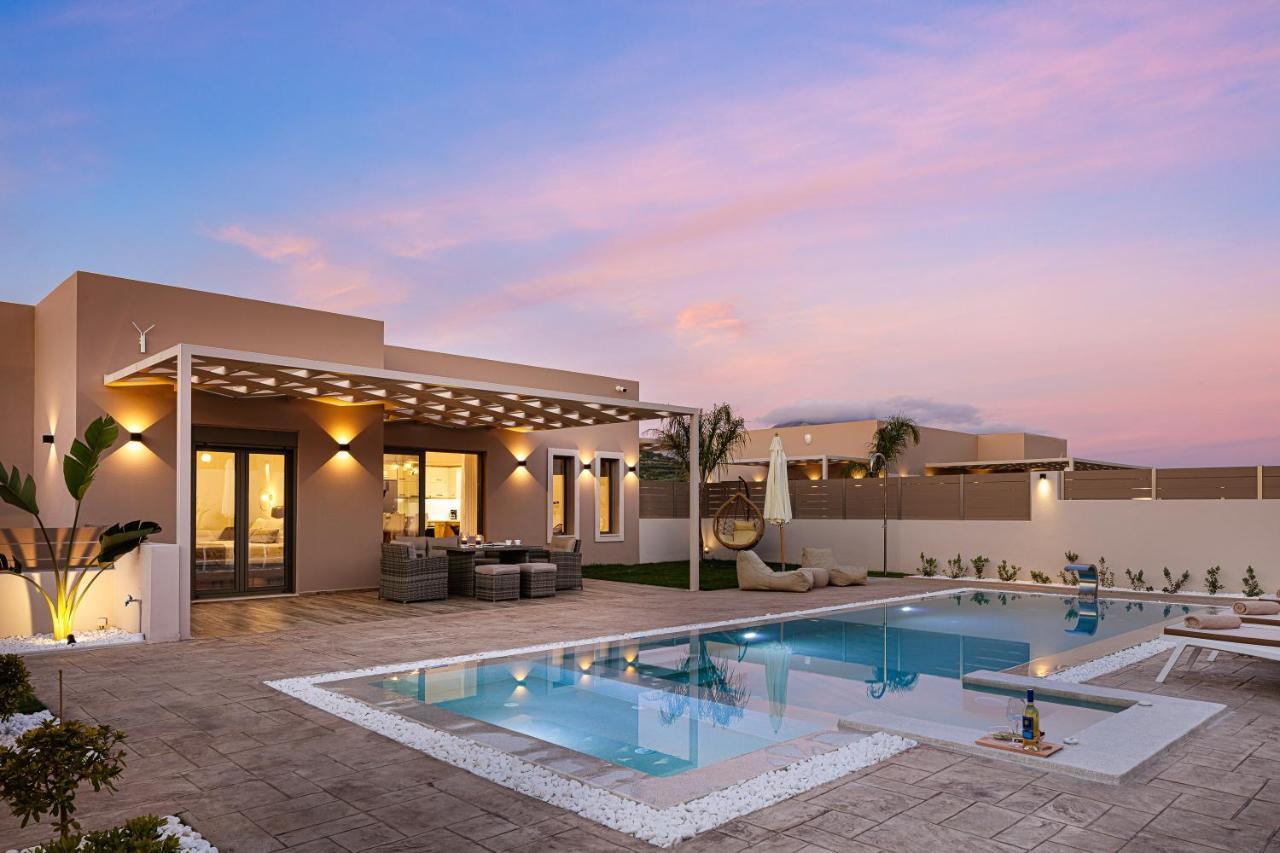 Koin Villa Sunset, With Heated Pool & Whirlpool, By Thinkvilla Perama  Exterior foto